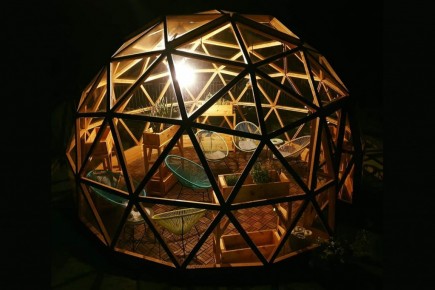 38-geokupolas-tamsoje