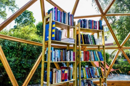 4a-geokupolas-gamtoje