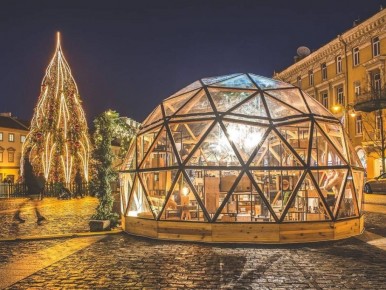 geokupolas-sviesa-rotuse